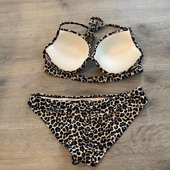Xhilaration Leopard Cheetah 2 Piece Push Up Halter Bikini & Cheeky Bottoms - Picture 6 of 8
